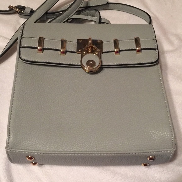 Cross-body Purse - Picture 1 of 2